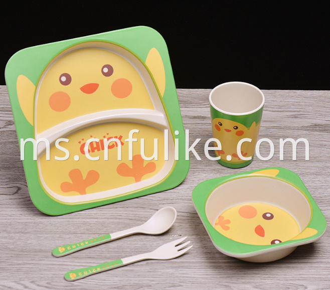 Bamboo Childrens Dinnerware